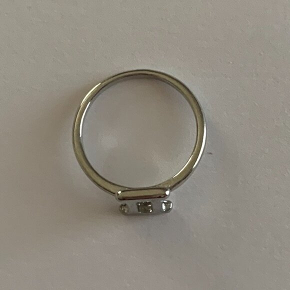 Gemini Symbol Ring - Picture 4 of 4